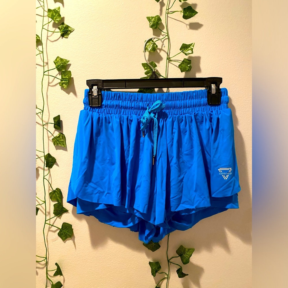 Flowy blue athletic shorts